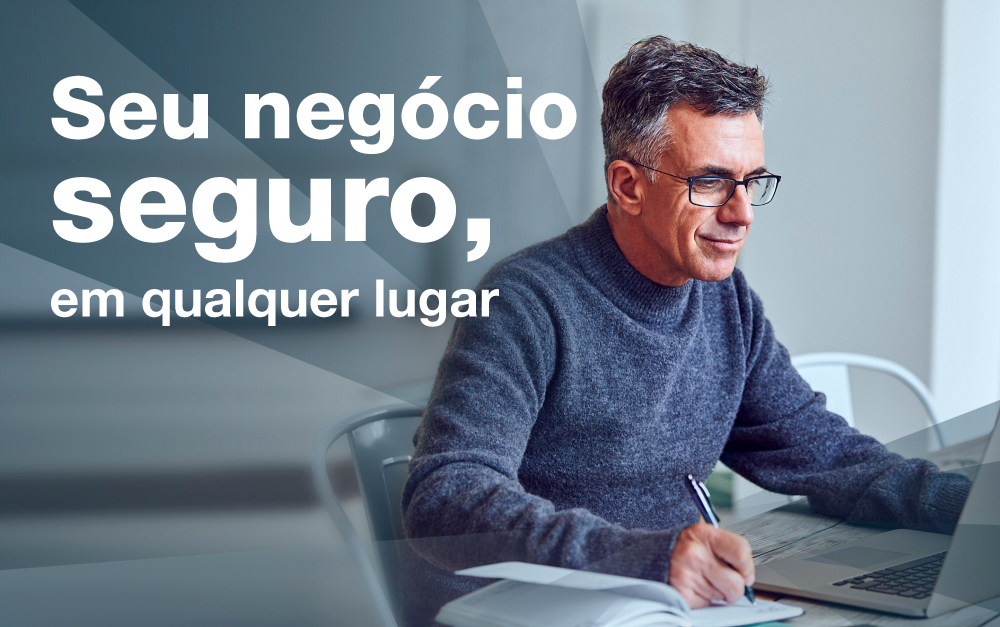 Feature image Homem trabalhando no notbook